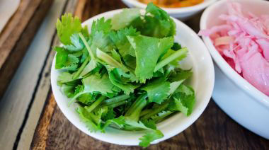 garnishing-instructions-image